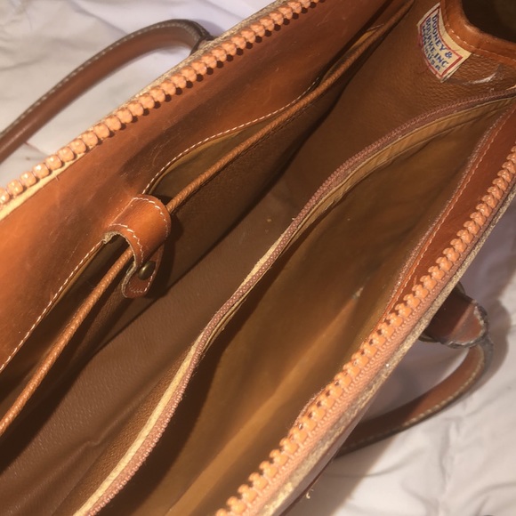 Vintage Dooney - Picture 4 of 4